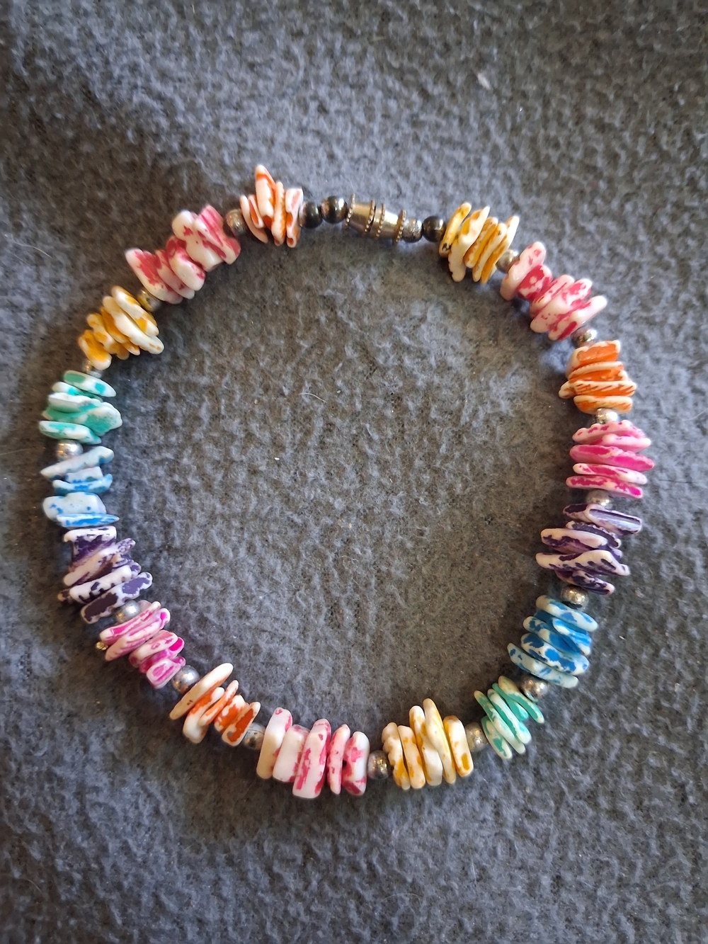 Multicolor Shell Chip Beaded Bracelet